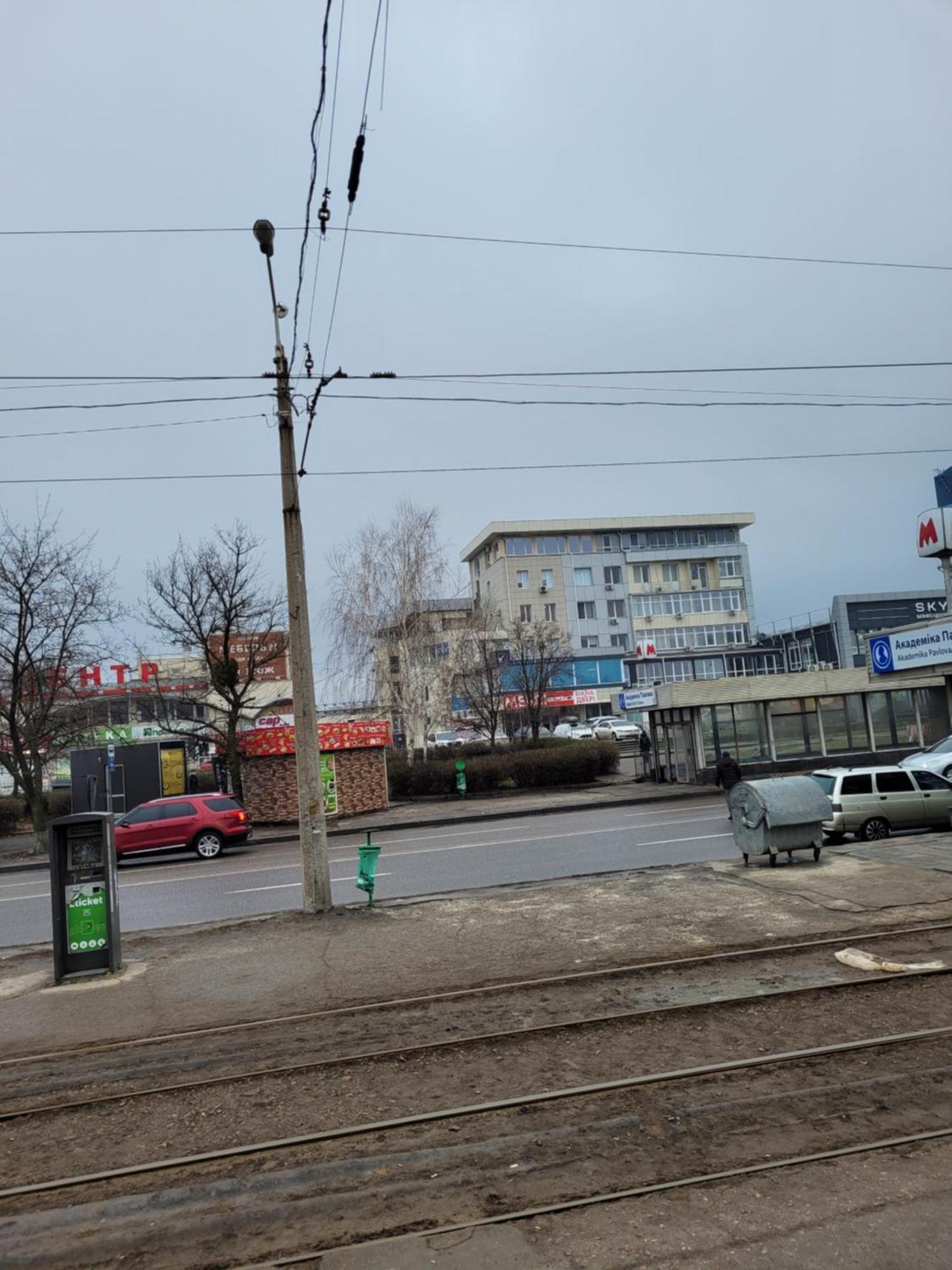 Евро студия возле метро Академика Павлова Харків Екстер'єр фото